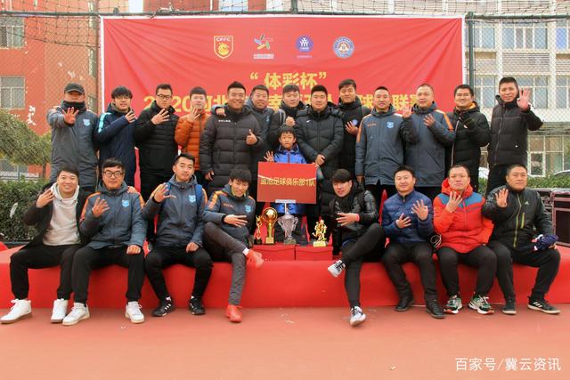 世体：弗洛伦蒂诺在电视台投放6条竞选广告，总计花费超11.86万欧